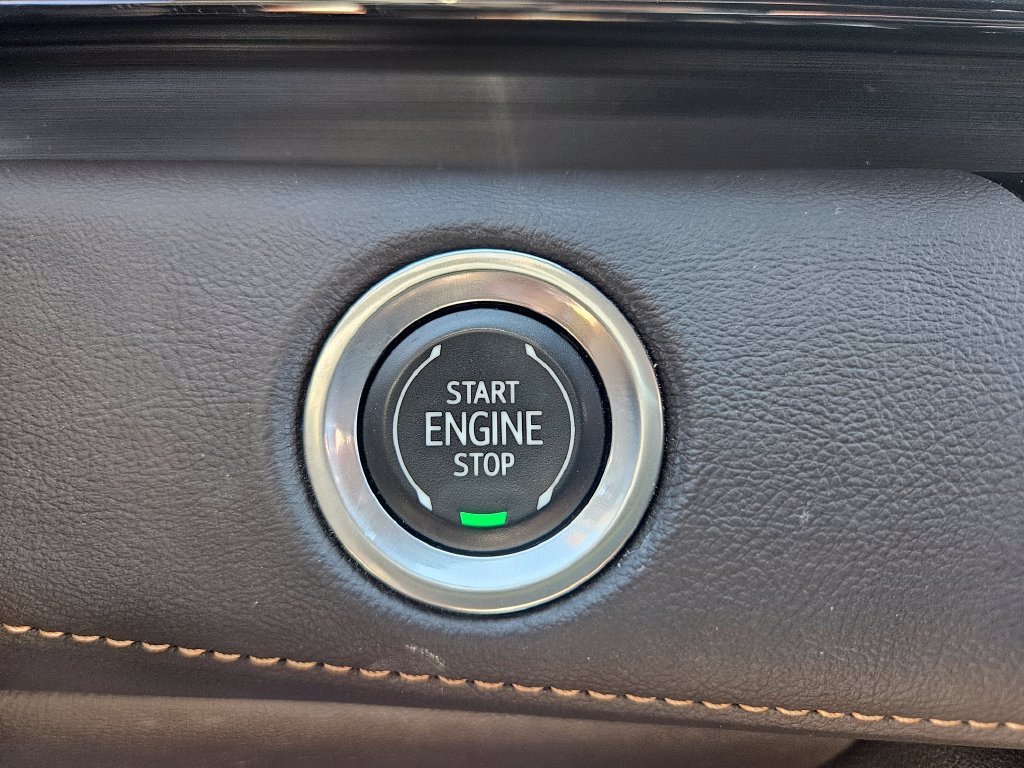 2023 Cadillac Escalade Premium Luxury - Photo 30