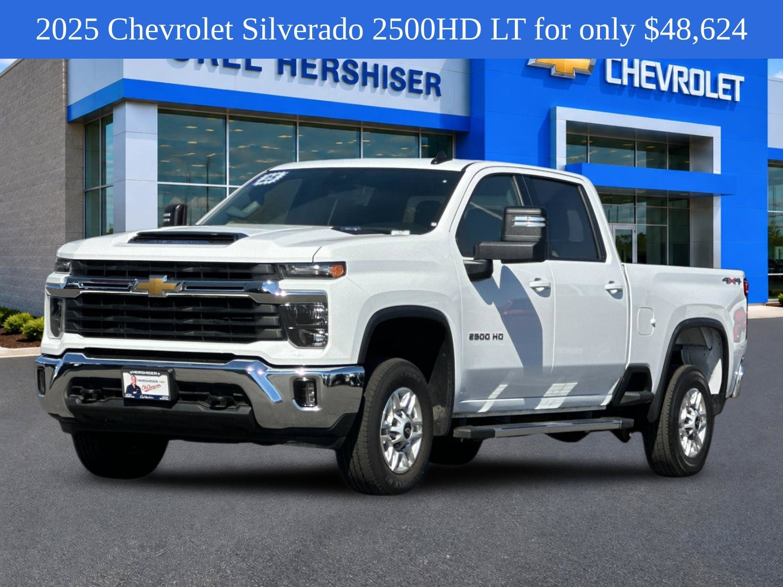 Used 2025 Summit White Chevrolet LT image 9