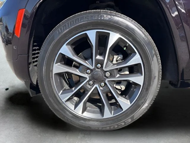 Used 2022 Brown Jeep Overland 4xe image 42