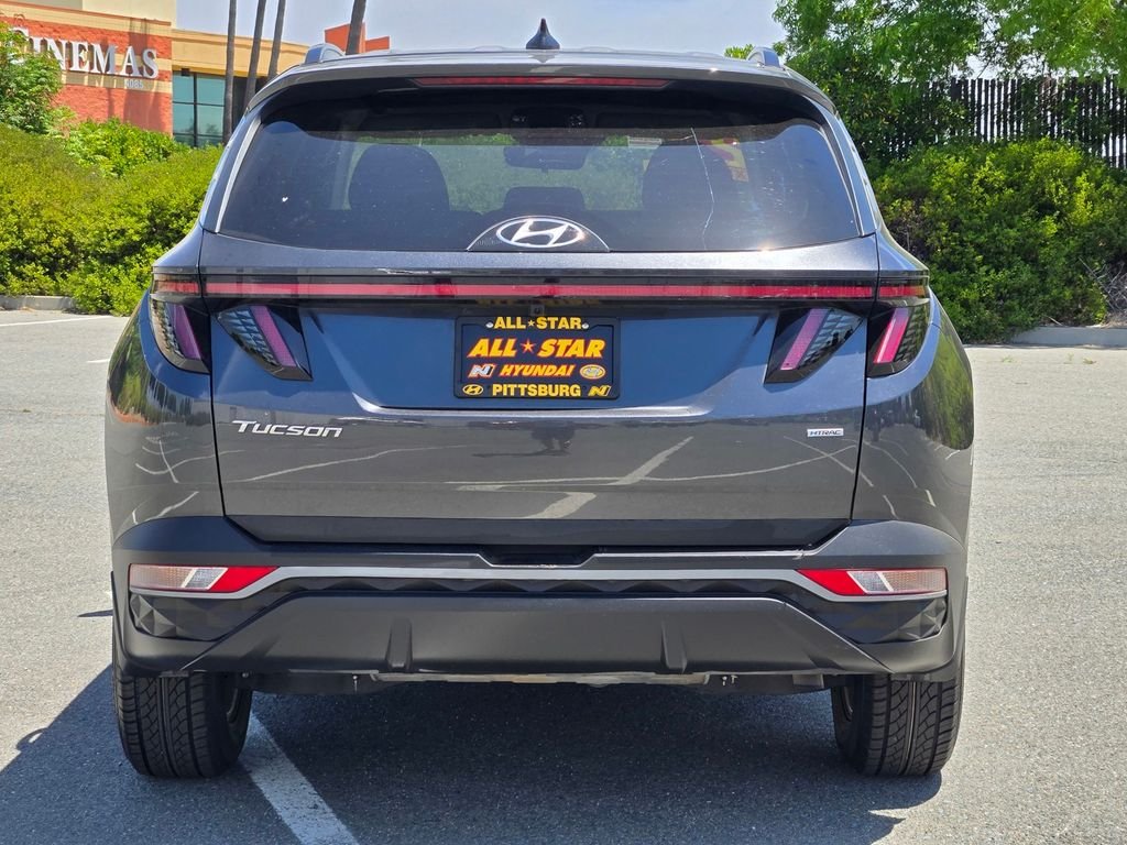 Used 2023 Gray Hyundai SEL image 5