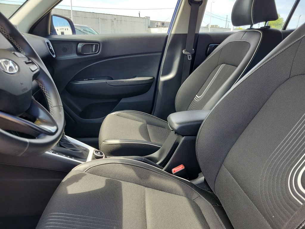 Used 2023 Blue Hyundai Limited image 15