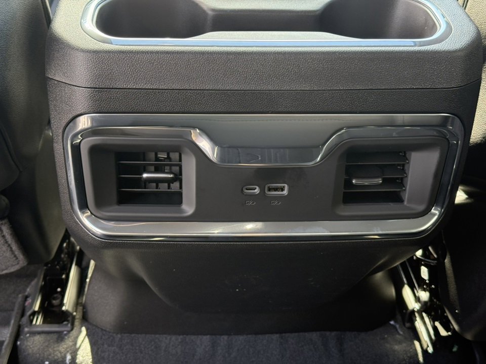 2026 GMC SIERRA - Image 30