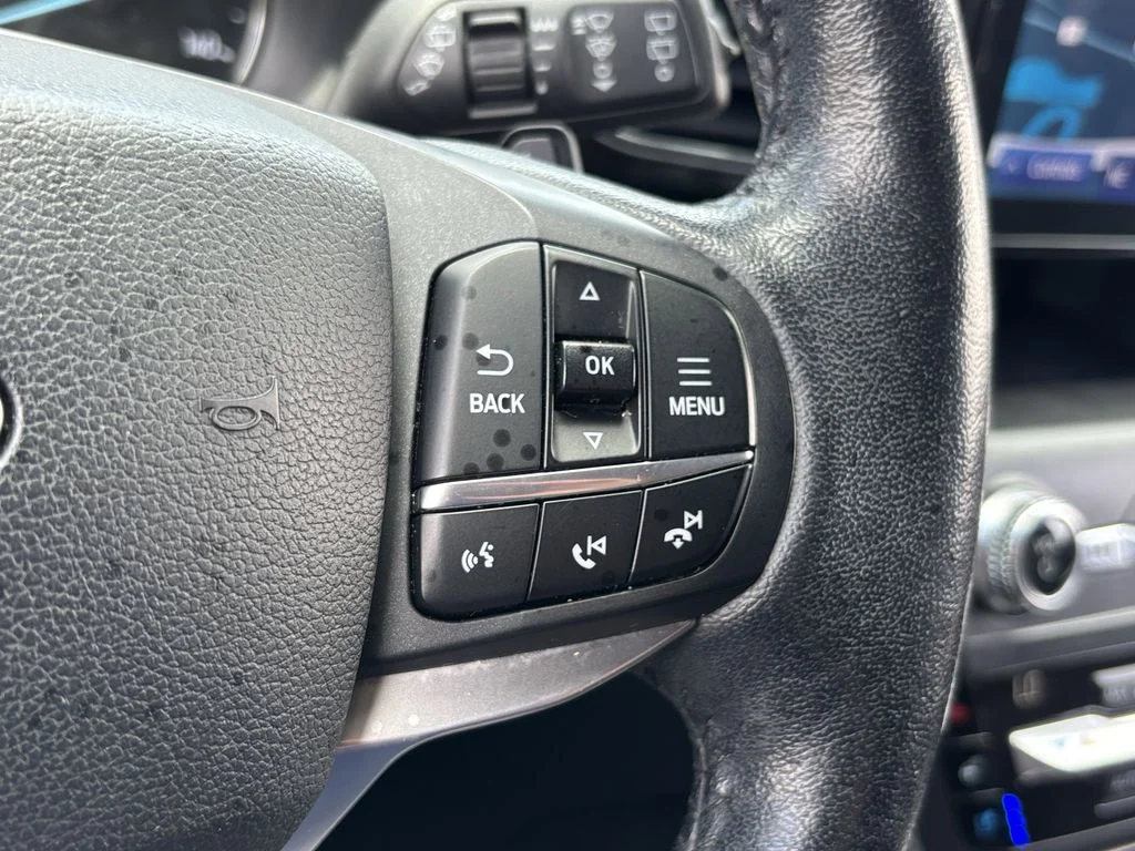 Used 2020 Black Ford Limited image 32