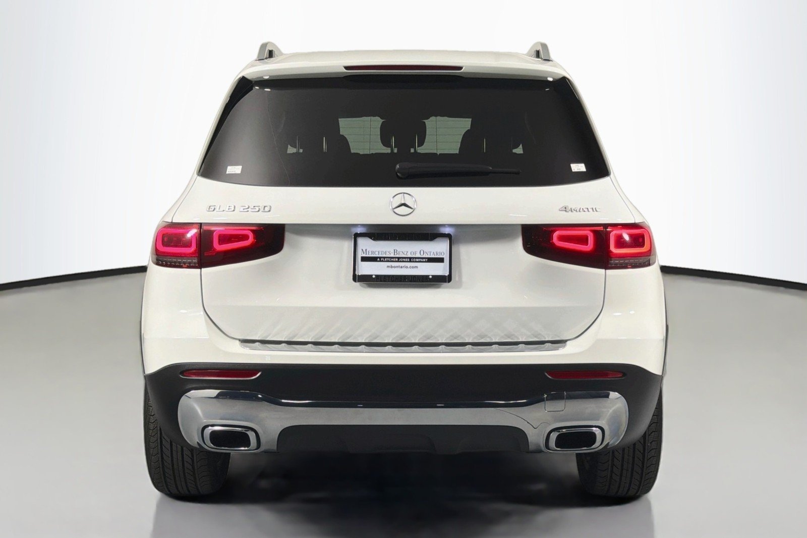 Used 2023 Polar White Mercedes-Benz 250 image 3