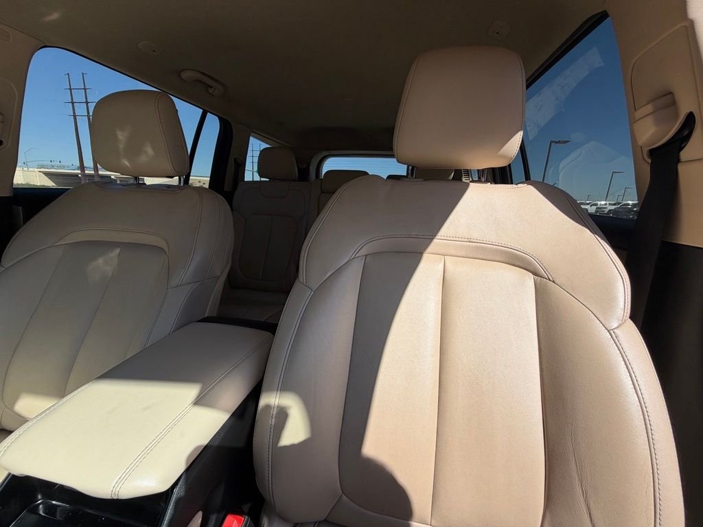 Used 2021 White Jeep Limited image 14