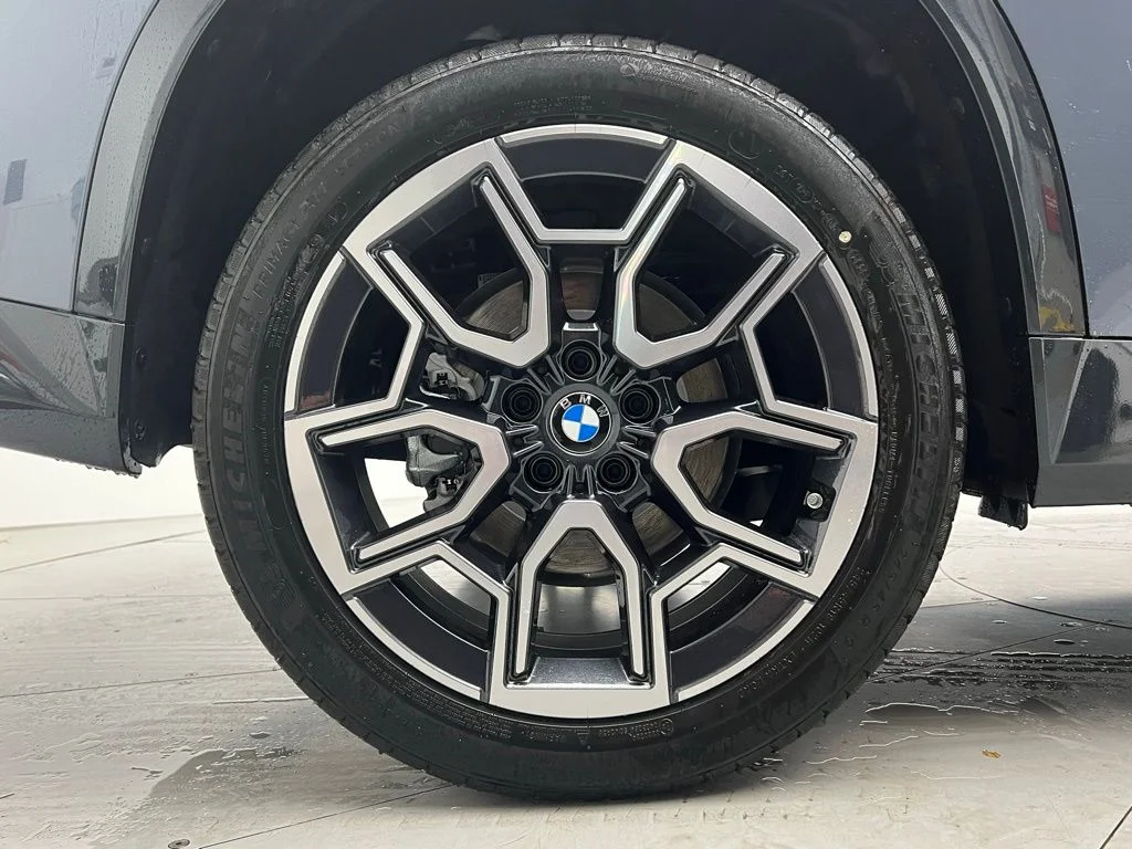 Used 2026 Storm Bay Metallic BMW xDrive28i image 22