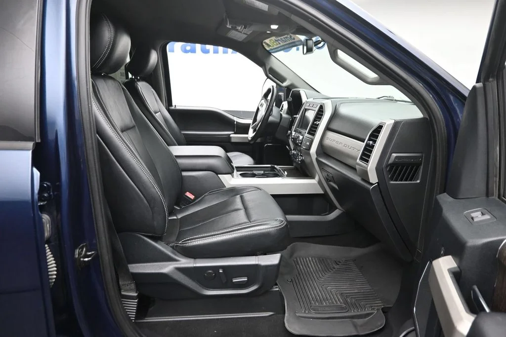 Certified Used 2020 Blue Ford Lariat image 9