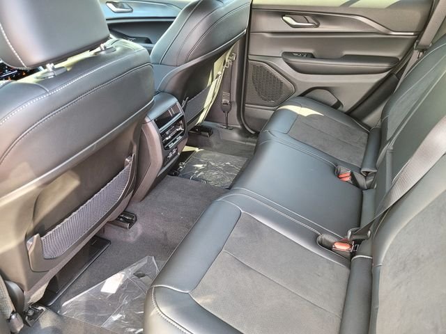 2025 Jeep Grand Cherokee Altitude - Photo 13