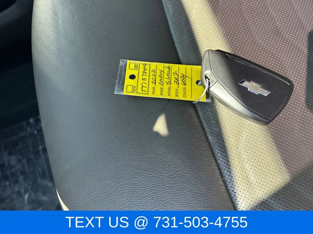 Used 2022 Dark Ash Metallic Chevrolet ZR2 image 30