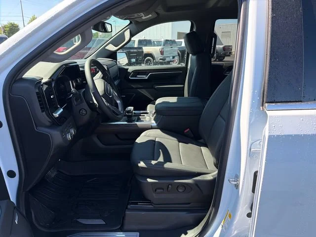 New 2026 Glacier White Tricoat GMC SLT image 11