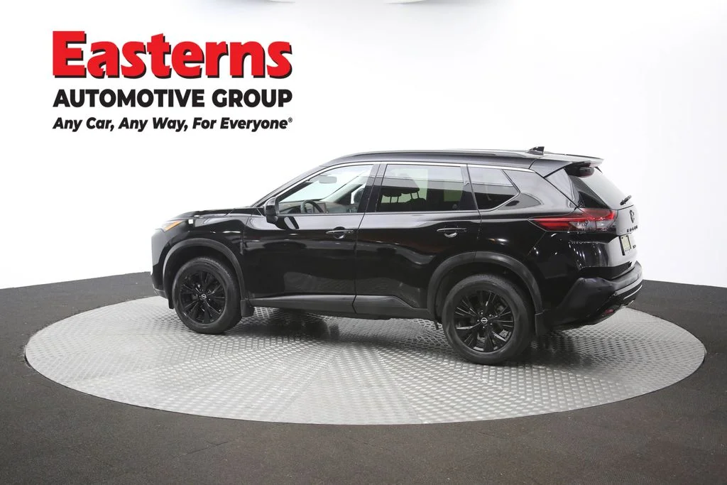 Used 2023 Black Nissan SV image 64