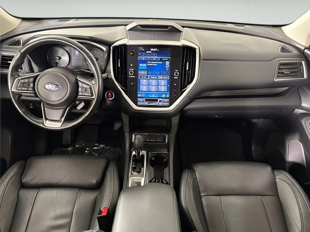 Used 2023 Gray Subaru Limited image 28