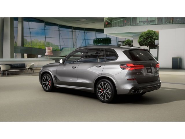 New 2026 Gray BMW X5 40i image 2