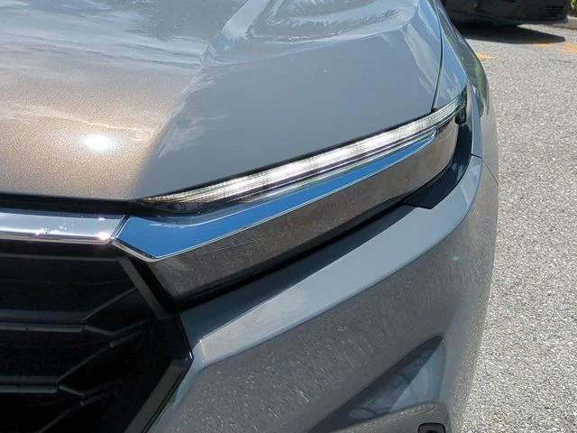 New 2026 Urban Gray Pearl Honda LX image 9