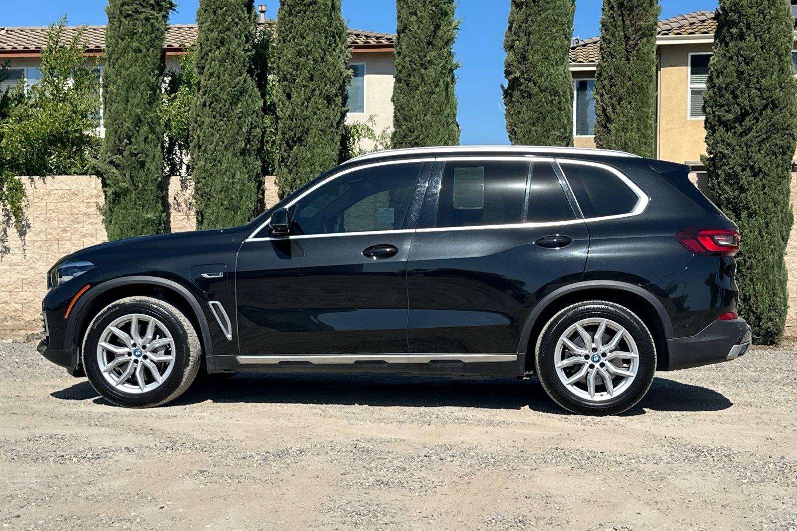 Used 2023 Black Sapphire Metallic BMW xDrive45e image 6