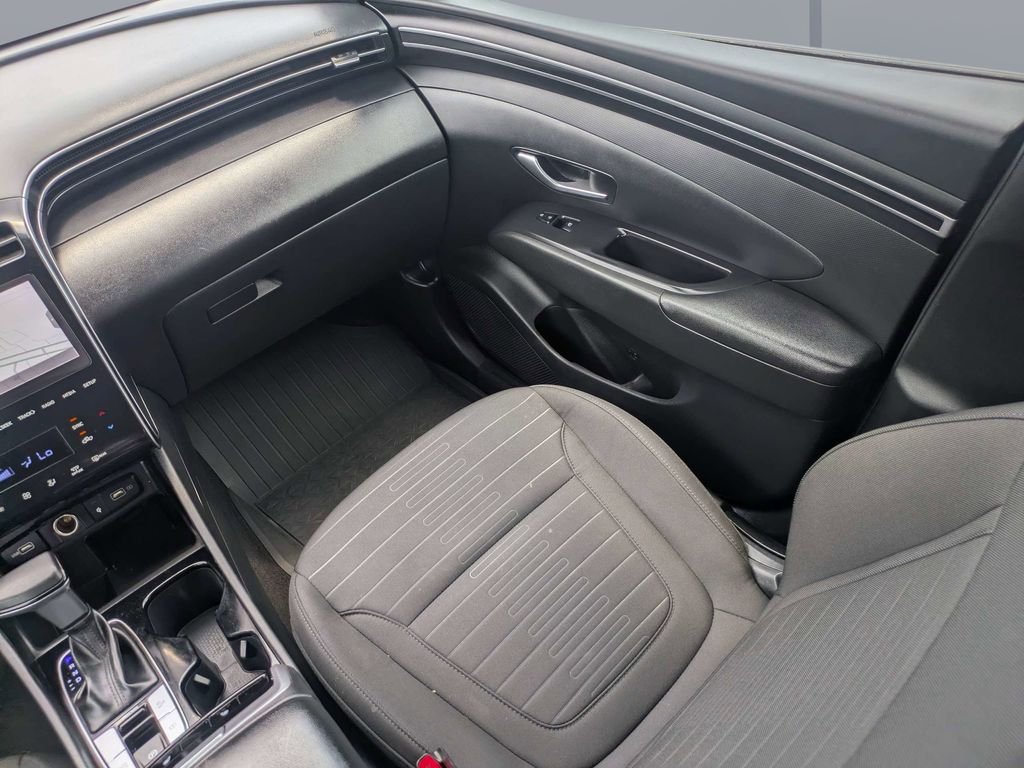 Used 2024 Gray Hyundai SEL image 19