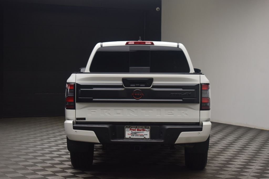 Used 2025 White Nissan PRO-4X image 6