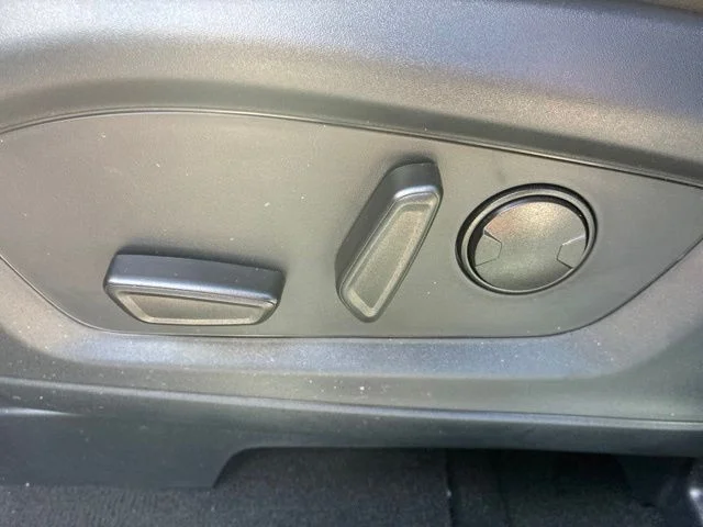 Used 2025 Iconic Silver Metallic Ford Active image 18
