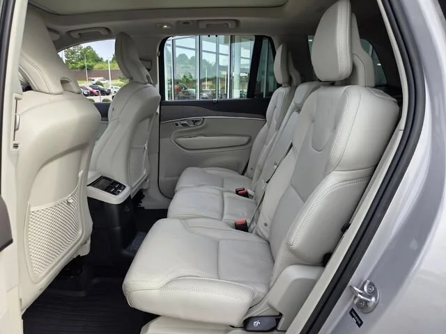 Used 2023 Silver Volvo Ultimate image 14