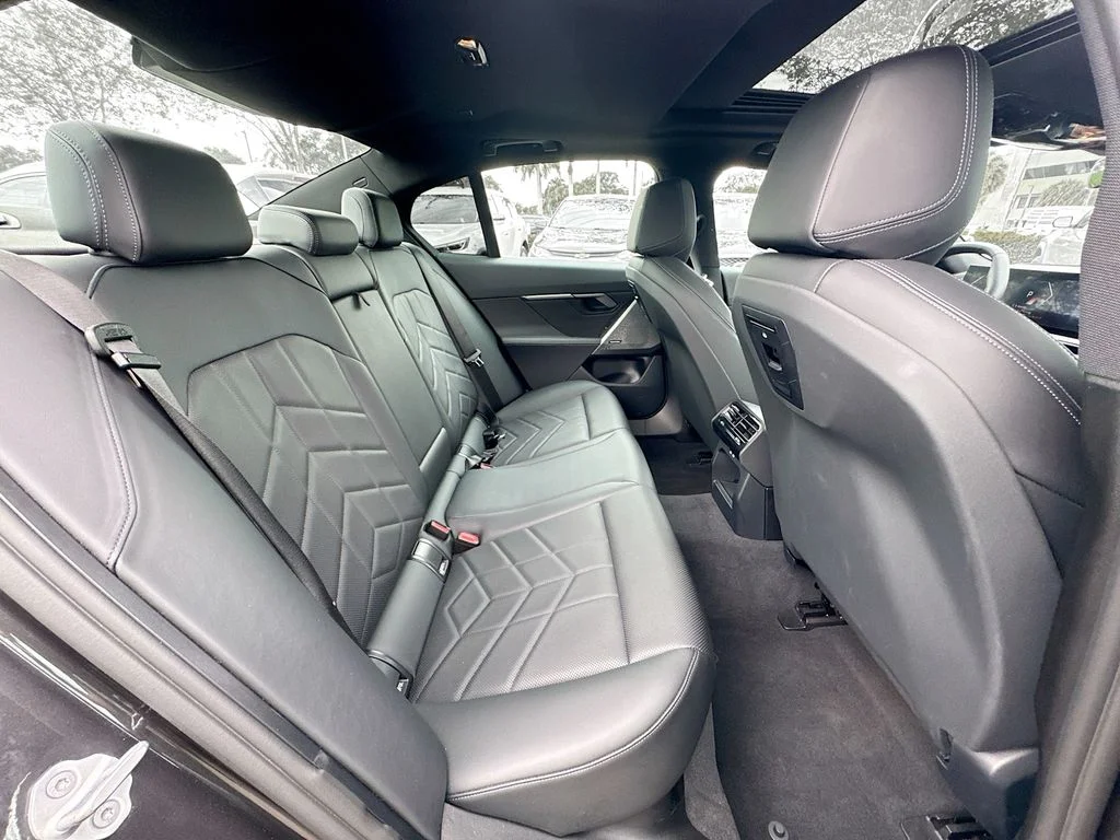 Used 2025 Gray BMW 530i xDrive image 30