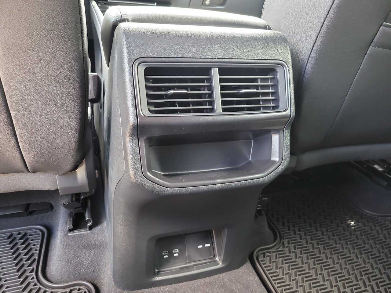 New 2026 Silver Mist Metallic Volkswagen SE w/Technology image 12