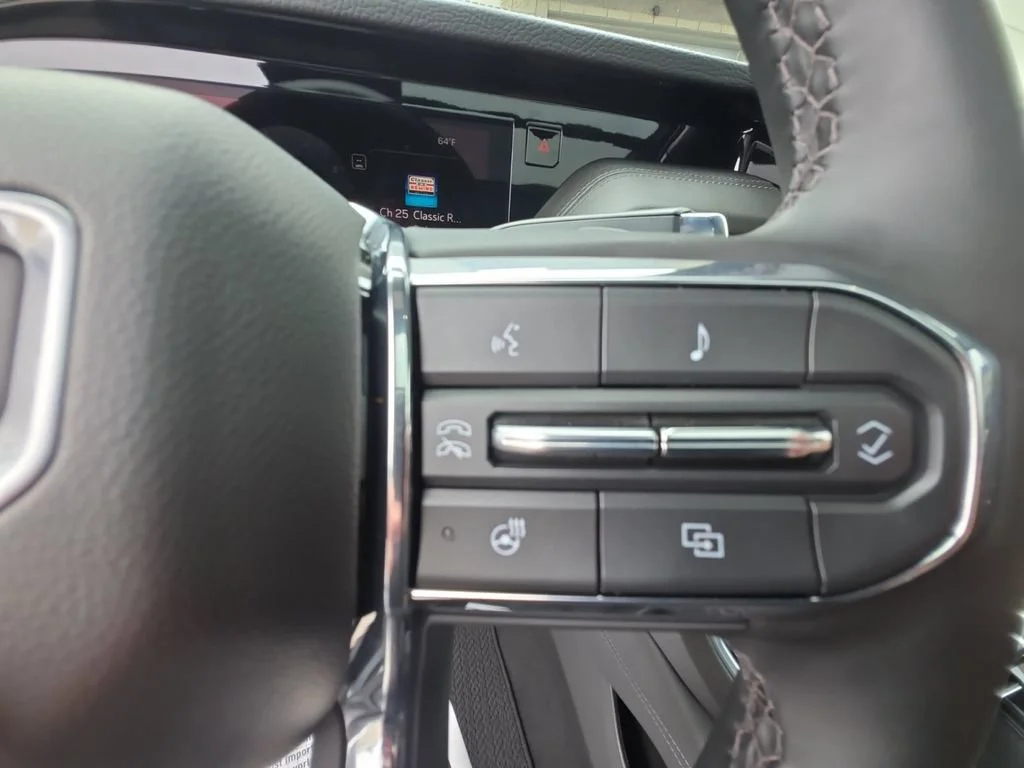 Certified Used 2025 Onyx Black GMC Denali image 20