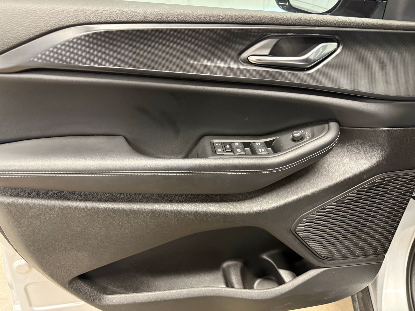 2025 Jeep Grand Cherokee L Altitude - Photo 19