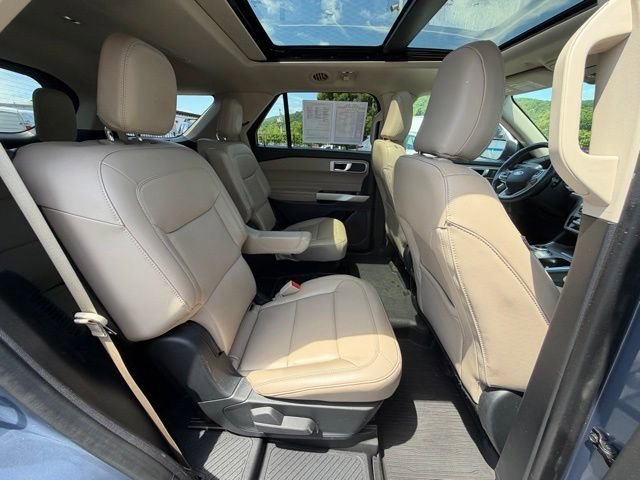 Used 2021 Blue Ford XLT image 39