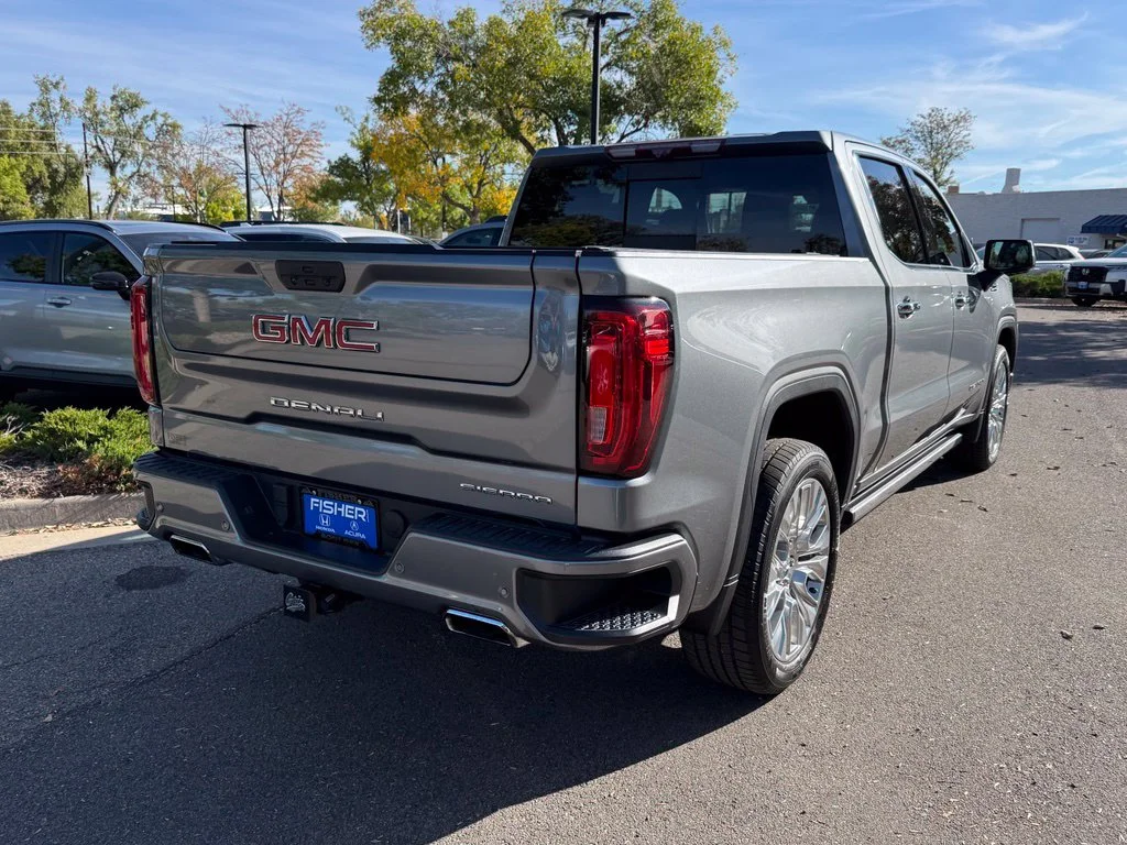 Used 2020 Steel Metallic GMC Denali image 4