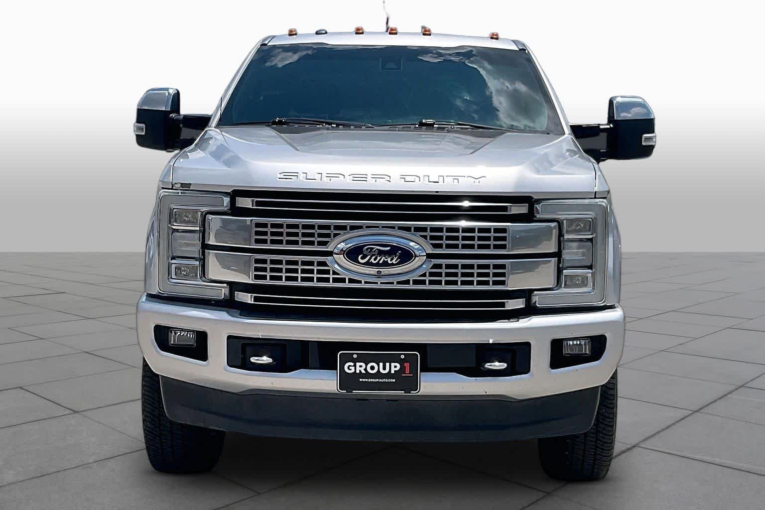 Used 2017 Ingot Silver Ford Platinum image 4