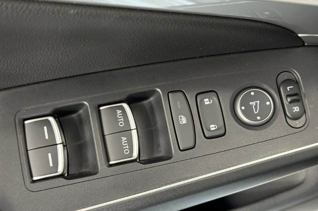 Used 2025  Acura A-Spec Package image 15
