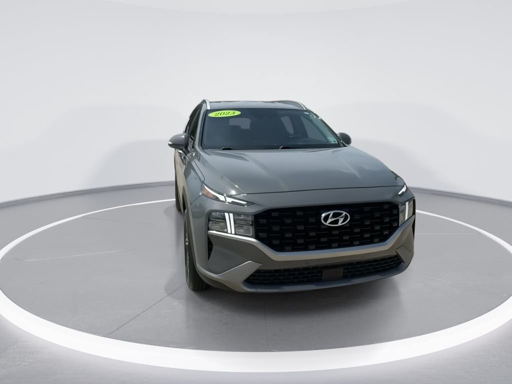 Used 2023 Gray Hyundai SEL image 4