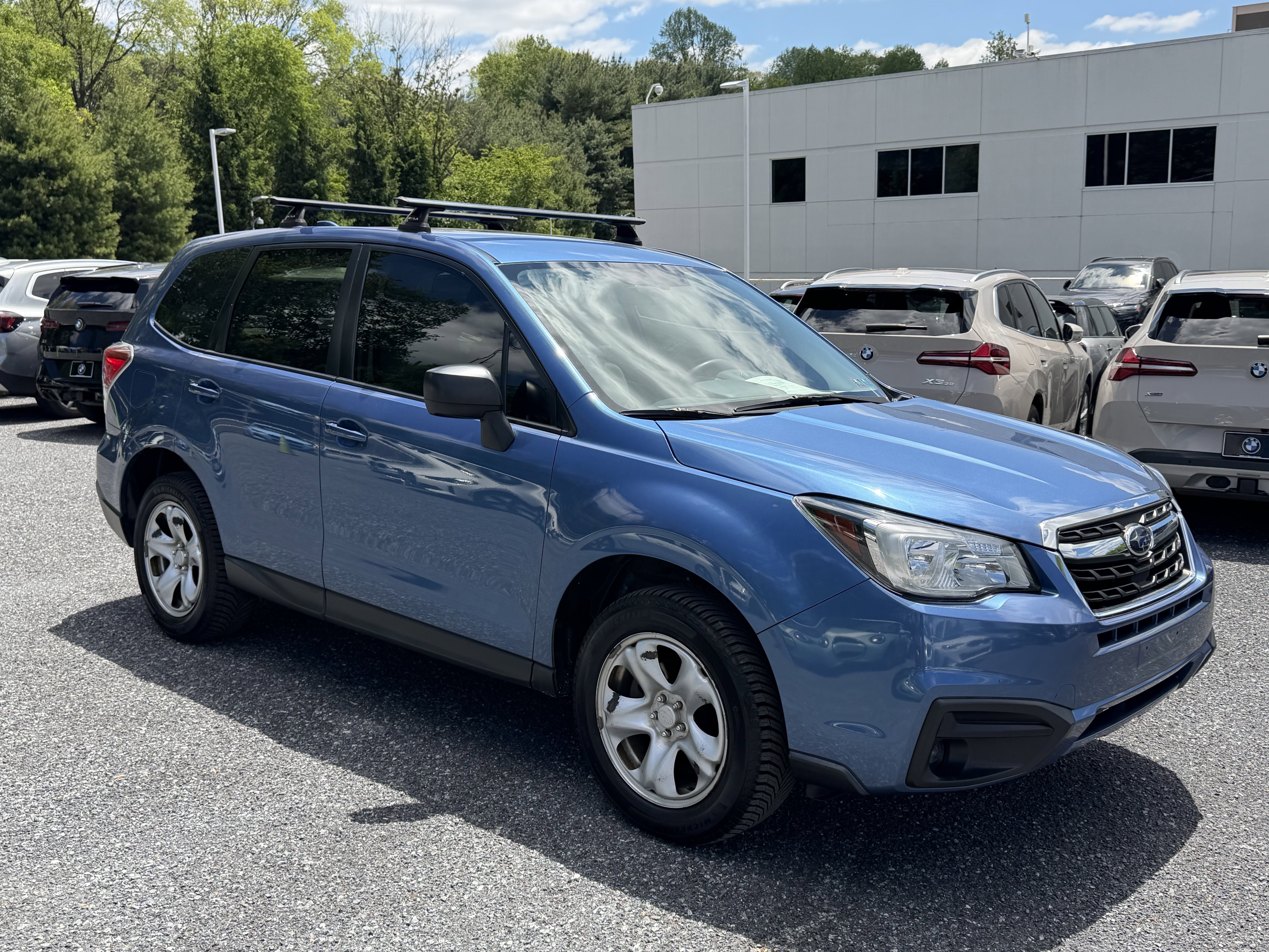 Used 2017 QUARTZ BLUE PEARL Subaru 2.5i image 3