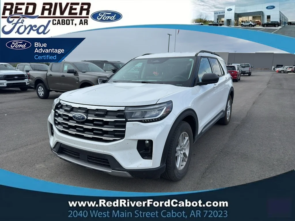 Certified Used 2025 Star White Ford Active image 1