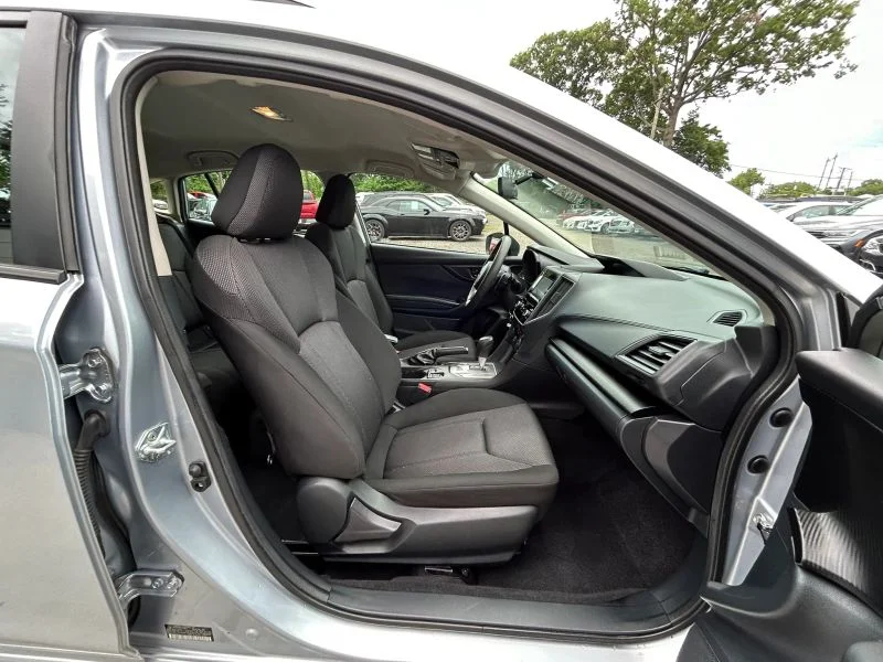 Used 2023 Silver Metallic Subaru Premium Wagon 4D image 23