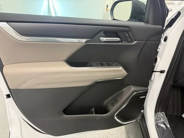 New 2026 Summit White GMC Elevation image 13