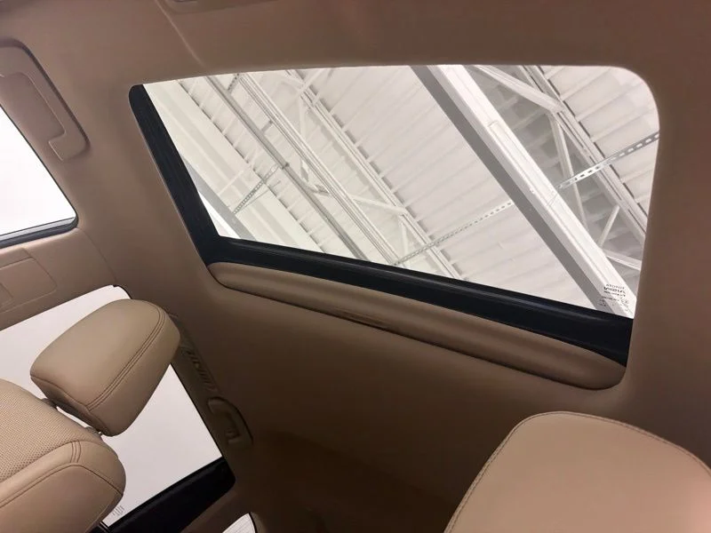 Used 2017 Red Toyota Limited image 38