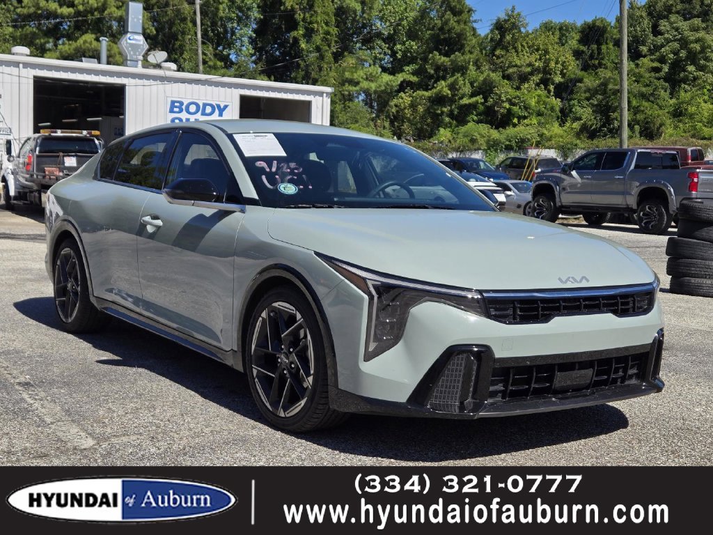 Used 2025 Gray Kia GT-Line image 1