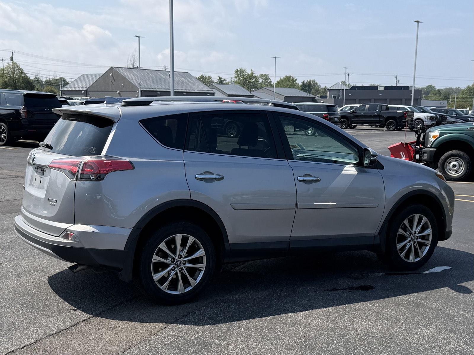 Used 2017 Silver Sky Metallic Toyota Limited image 4
