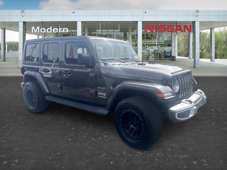 Used 2021 Granite Crystal Metallic Clearcoat Jeep Unlimited Sahara image 7
