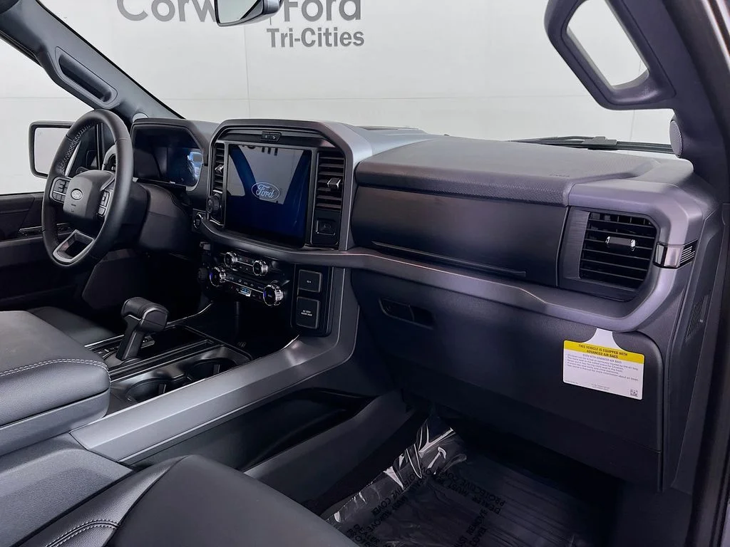 New 2026 Carbonized Gray Metallic Ford XLT image 30