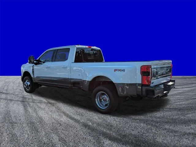 New 2026 Oxford White Ford F-350® King Ranch® image 5