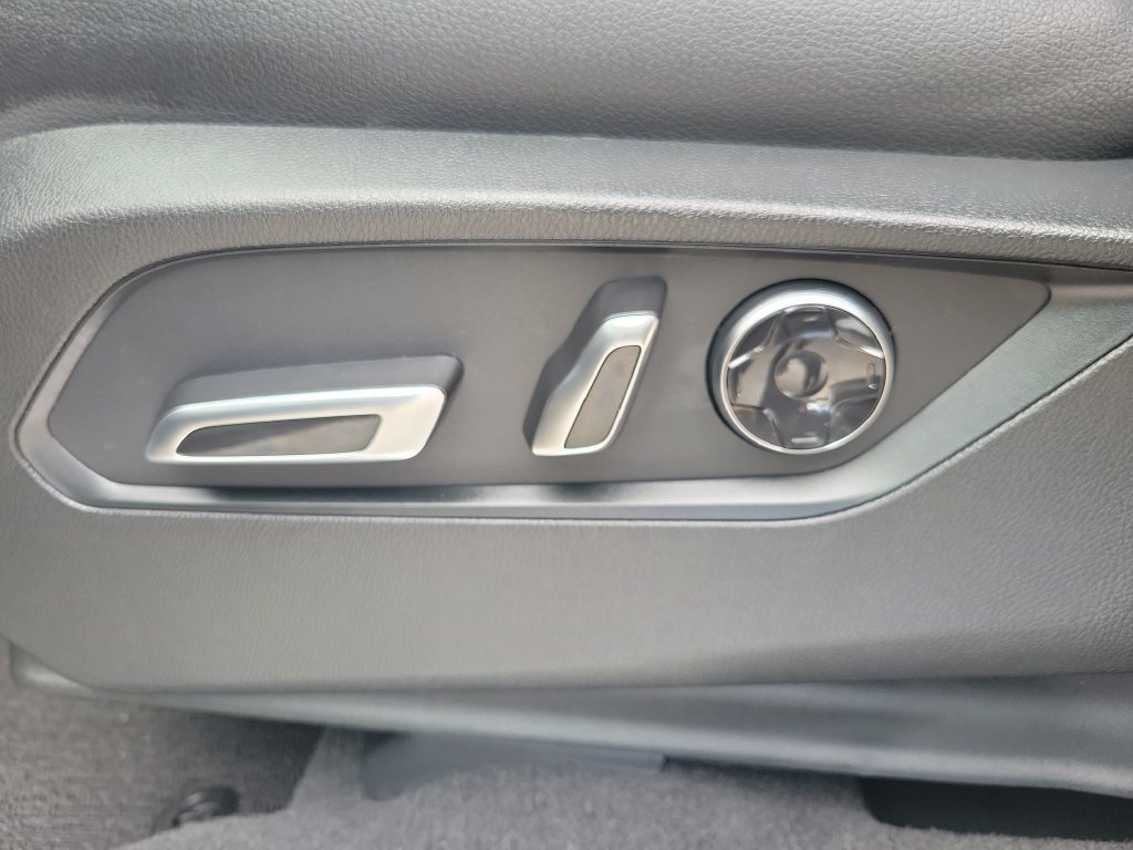 Used 2026 Silver Acura Base image 21