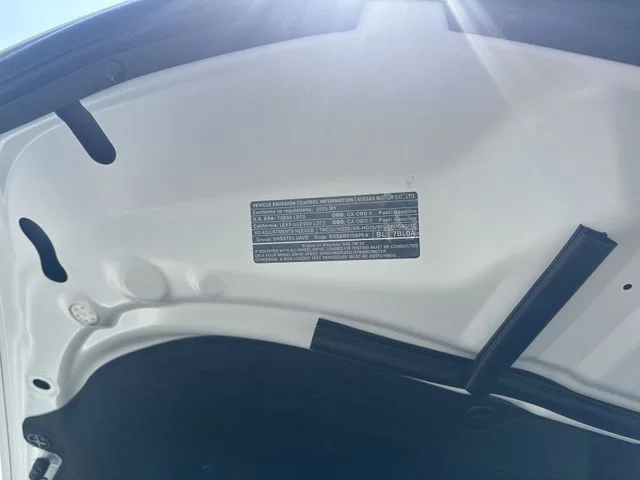 Used 2025 White Nissan SL image 37