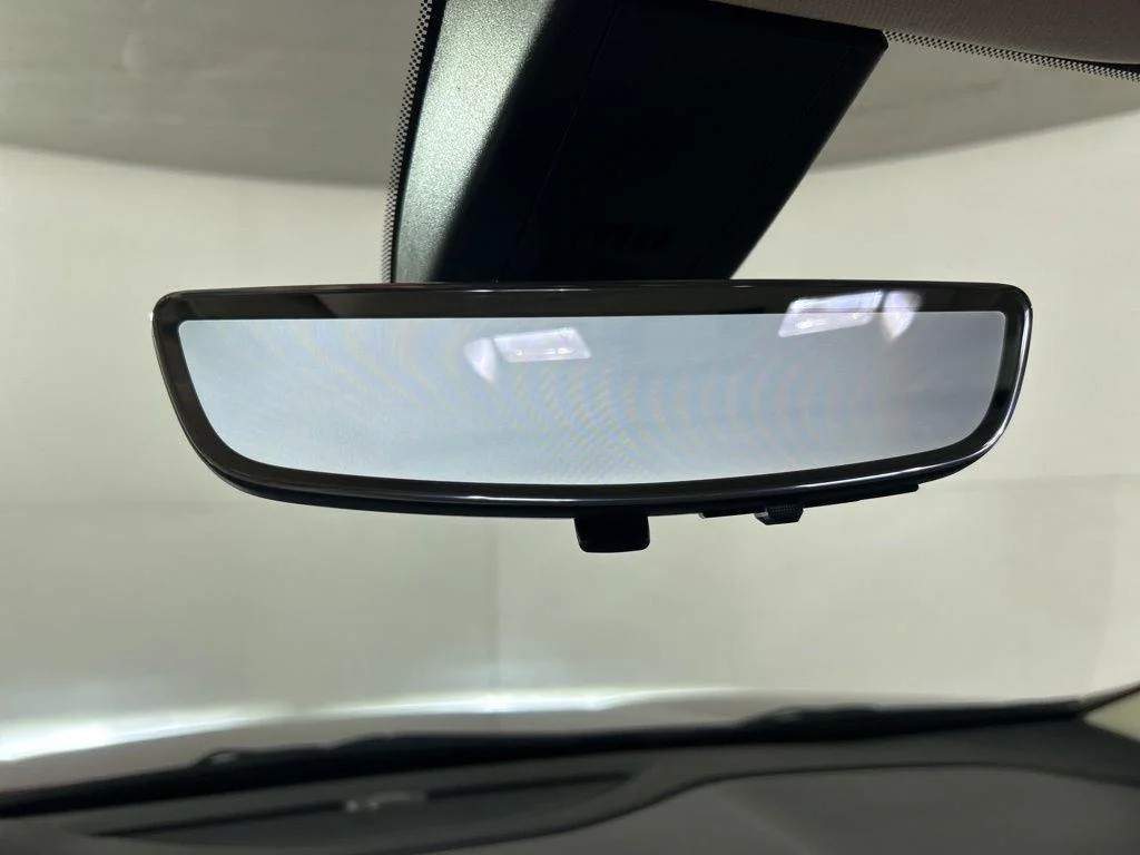 Used 2021 Cayenne Red GMC Denali image 36