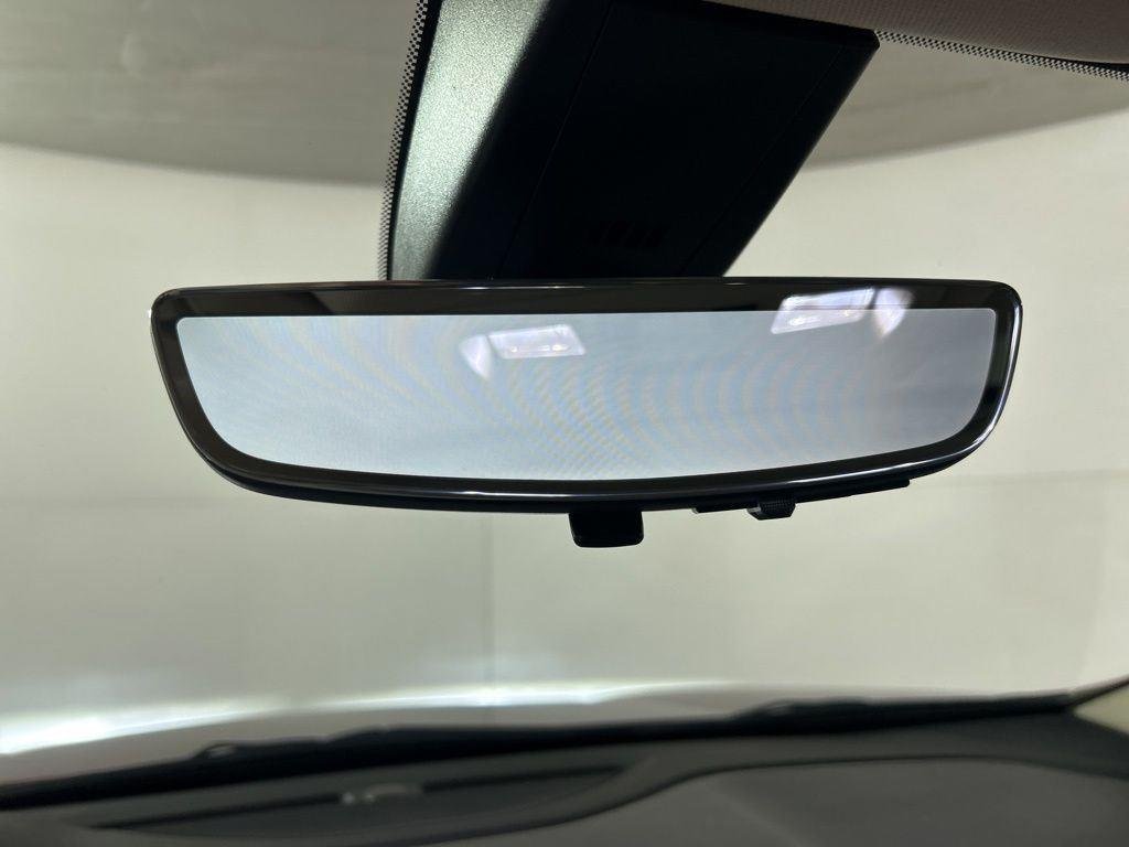 Used 2021 Cayenne Red GMC Denali image 36