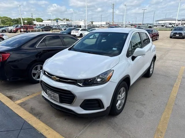 Used 2019 White Chevrolet LS image 2