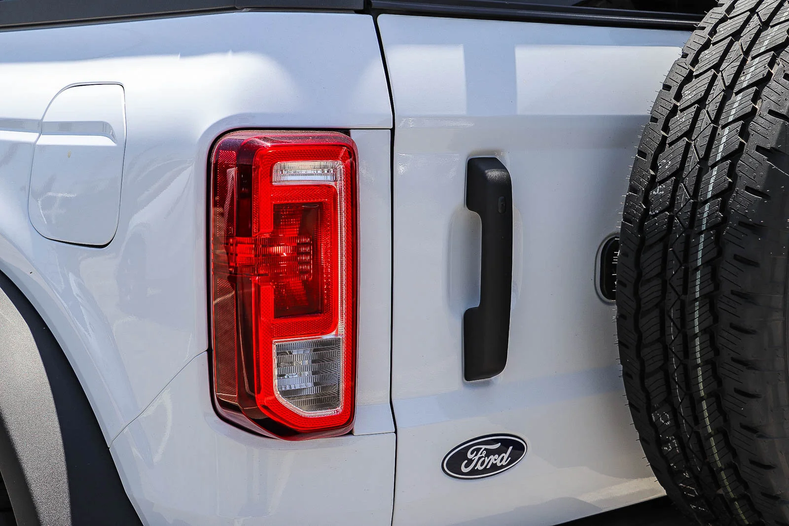 New 2026 Oxford White Ford Big Bend image 9