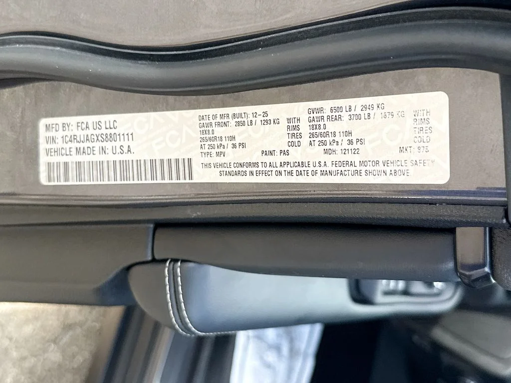 Used 2025 Gray Jeep Laredo image 37