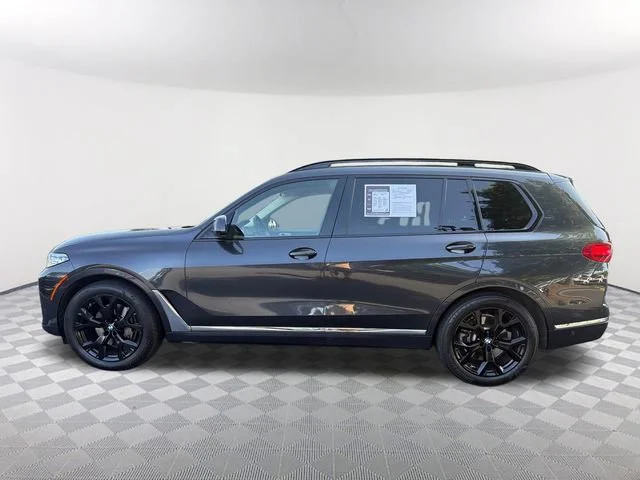 Used 2021 Gray BMW xDrive40i image 8